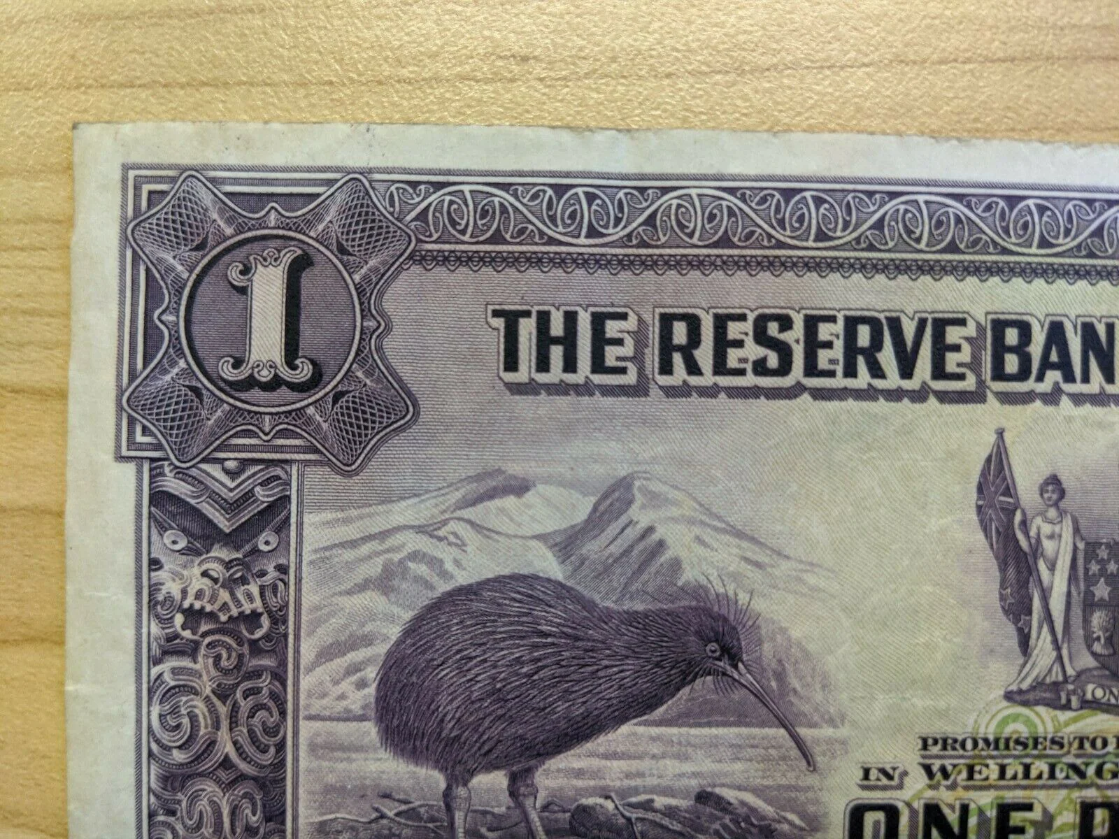 New Zealand 1934 The Reserve Bank One Pound £1 Maori King Tawhiao Banknote - Image 7