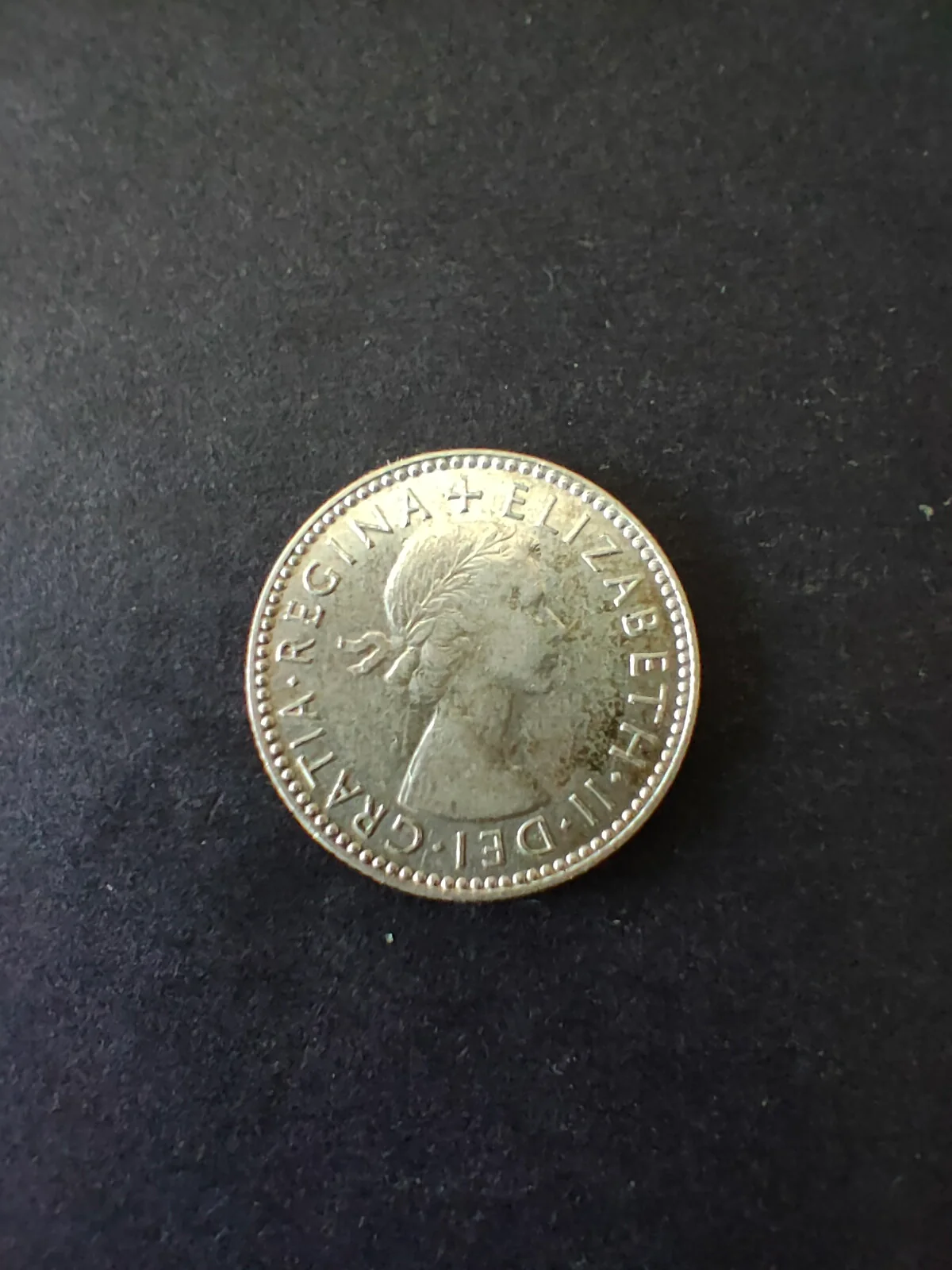 Australia 1954 6d Sixpence Silver Coin Fine Condition - Image 2