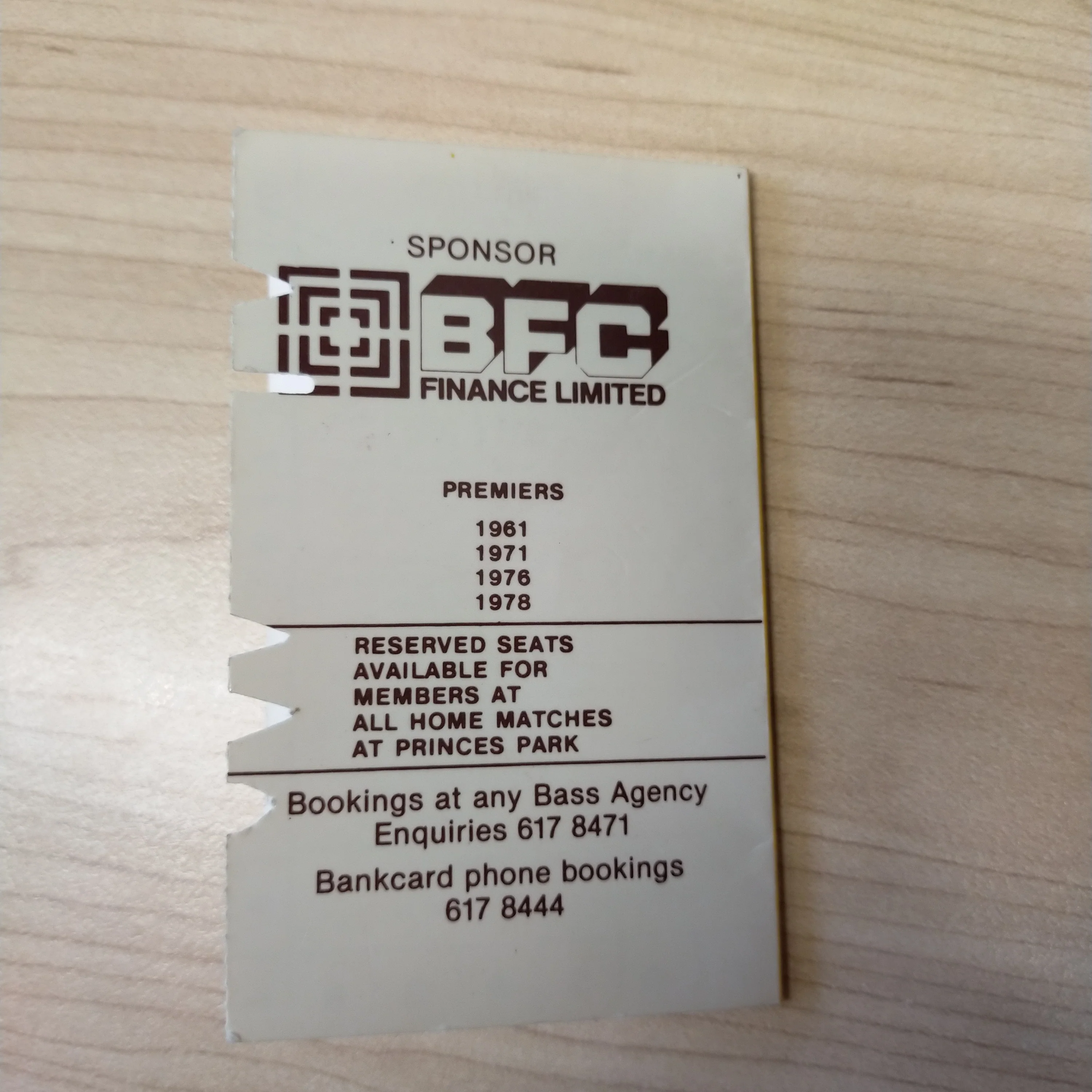 VFL 1983 Hawthorn Football Club Season Ticket and Membership Badge Premiership Year - Image 4