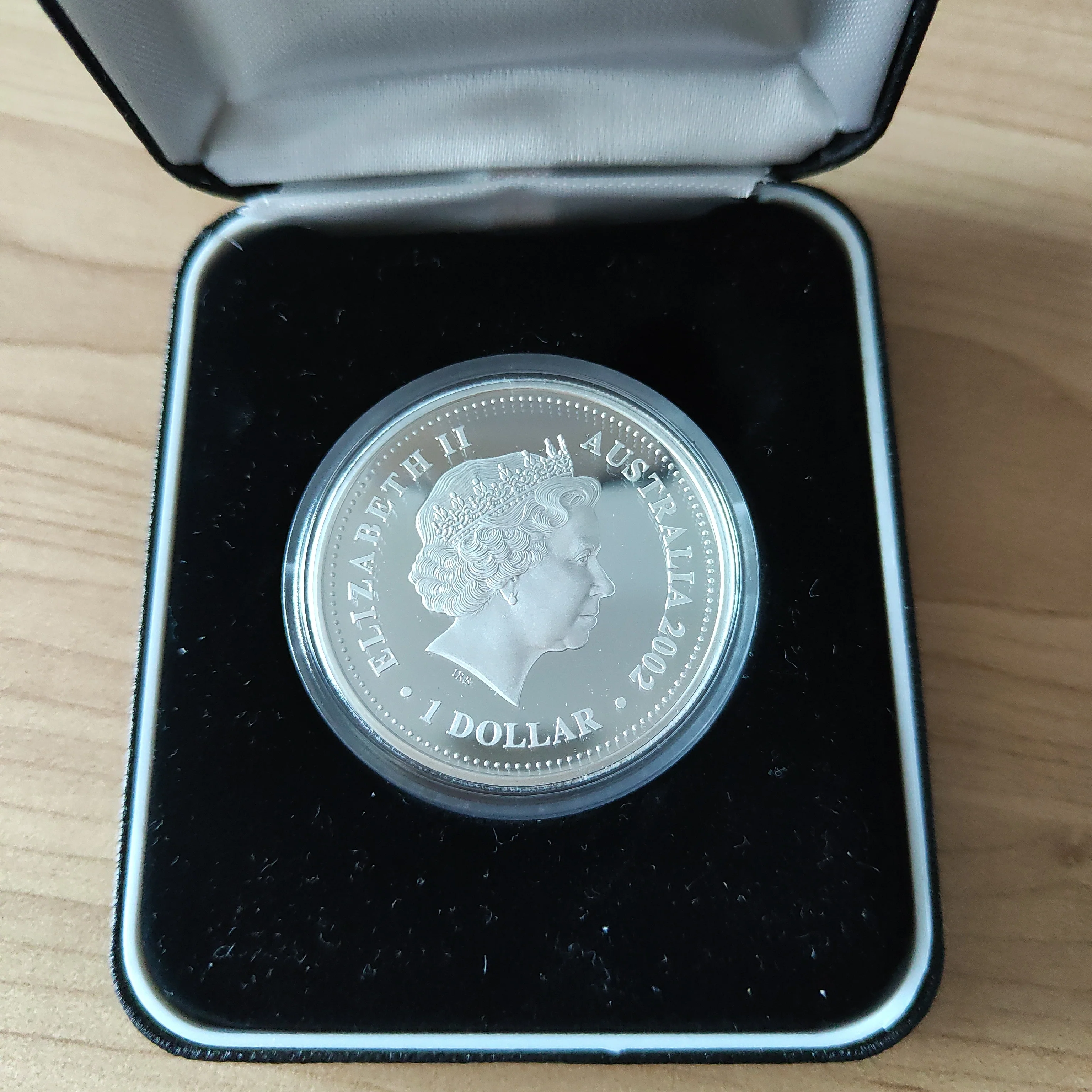 Australia 2002 Perth Mint $1 Golden Jubilee Anniversary of Assession Queen Elizabeth II 1oz 999 Silver Coin - Image 3