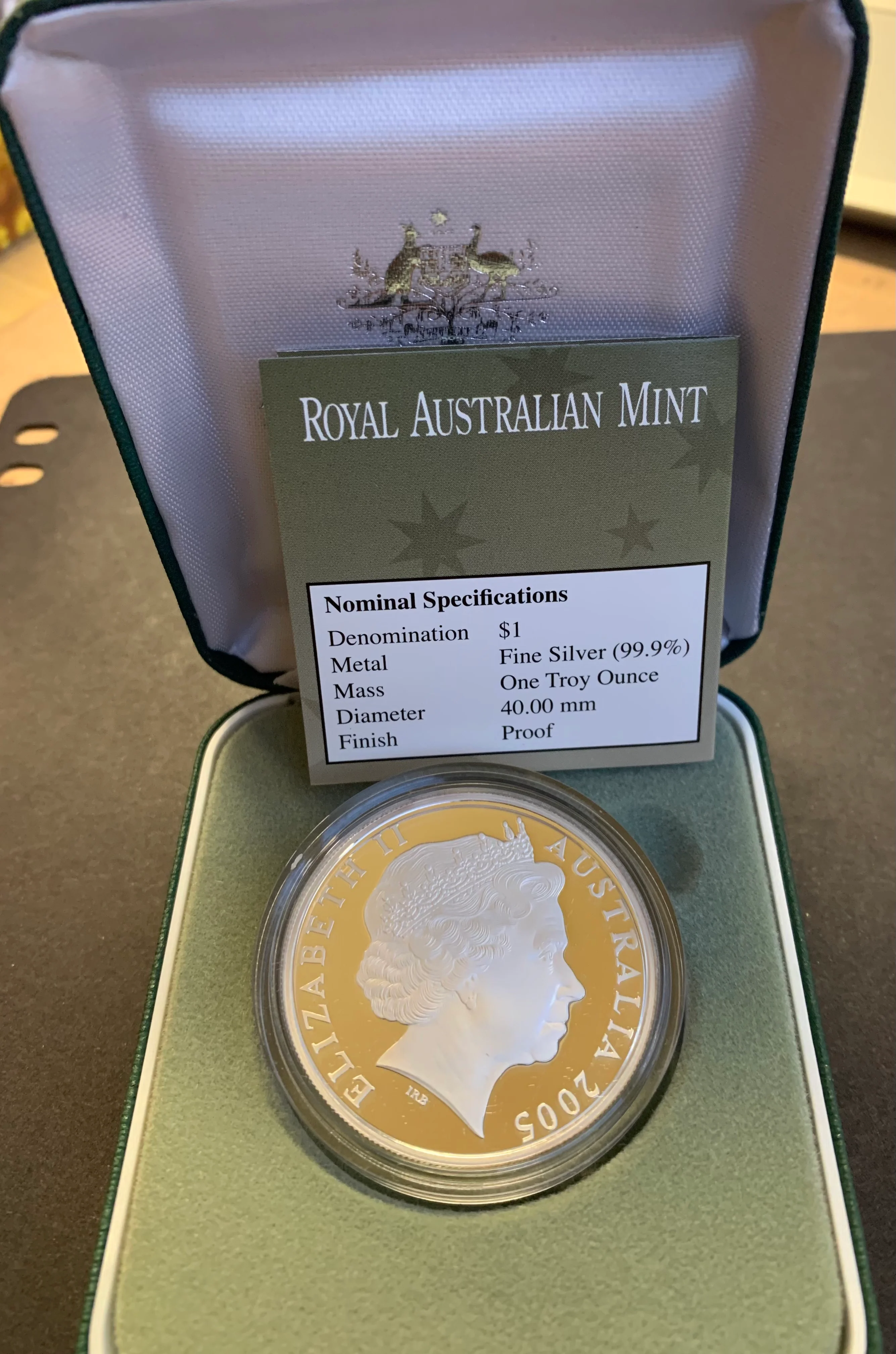 Australia 2005 Royal Australian Mint $1 Kangaroo Silver Proof Coin - Image 2