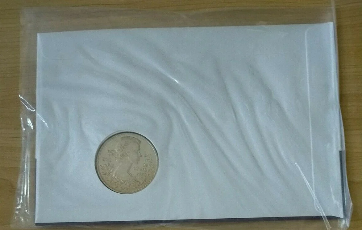 GB Great Britain The Royal Mint 2012 £5 Queen Elizabeth II Diamond Jubilee PNC - Image 2