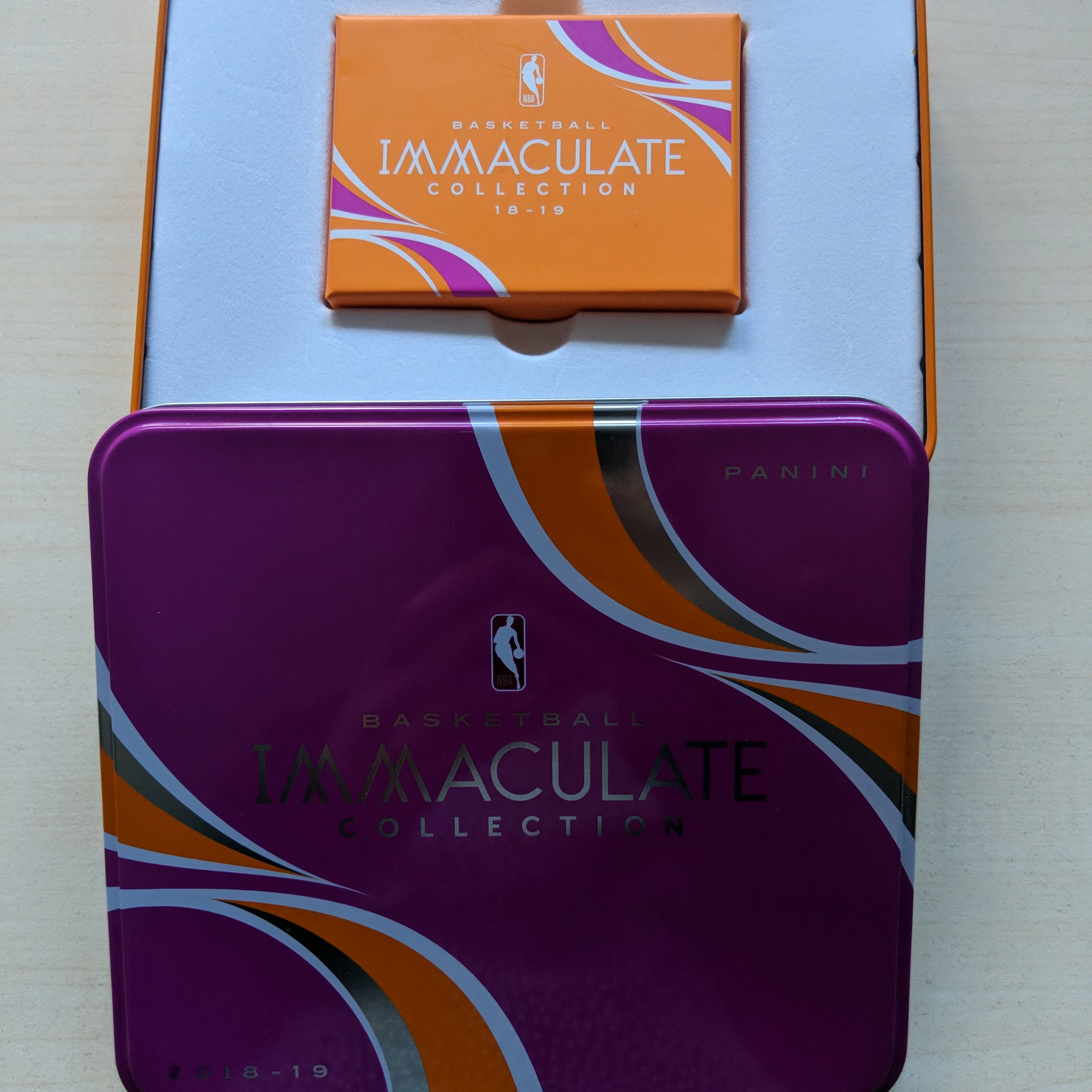 2018-19 Panini immaculate collection 6NBA trading cards and tin - Image 4