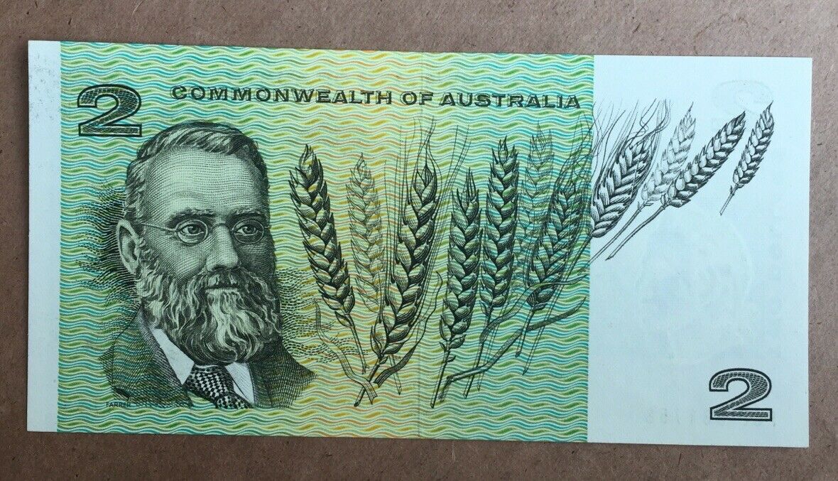 R81 1966 Commonwealth Of Australia $2  Coombs Wilson  Uncirculated - Image 2