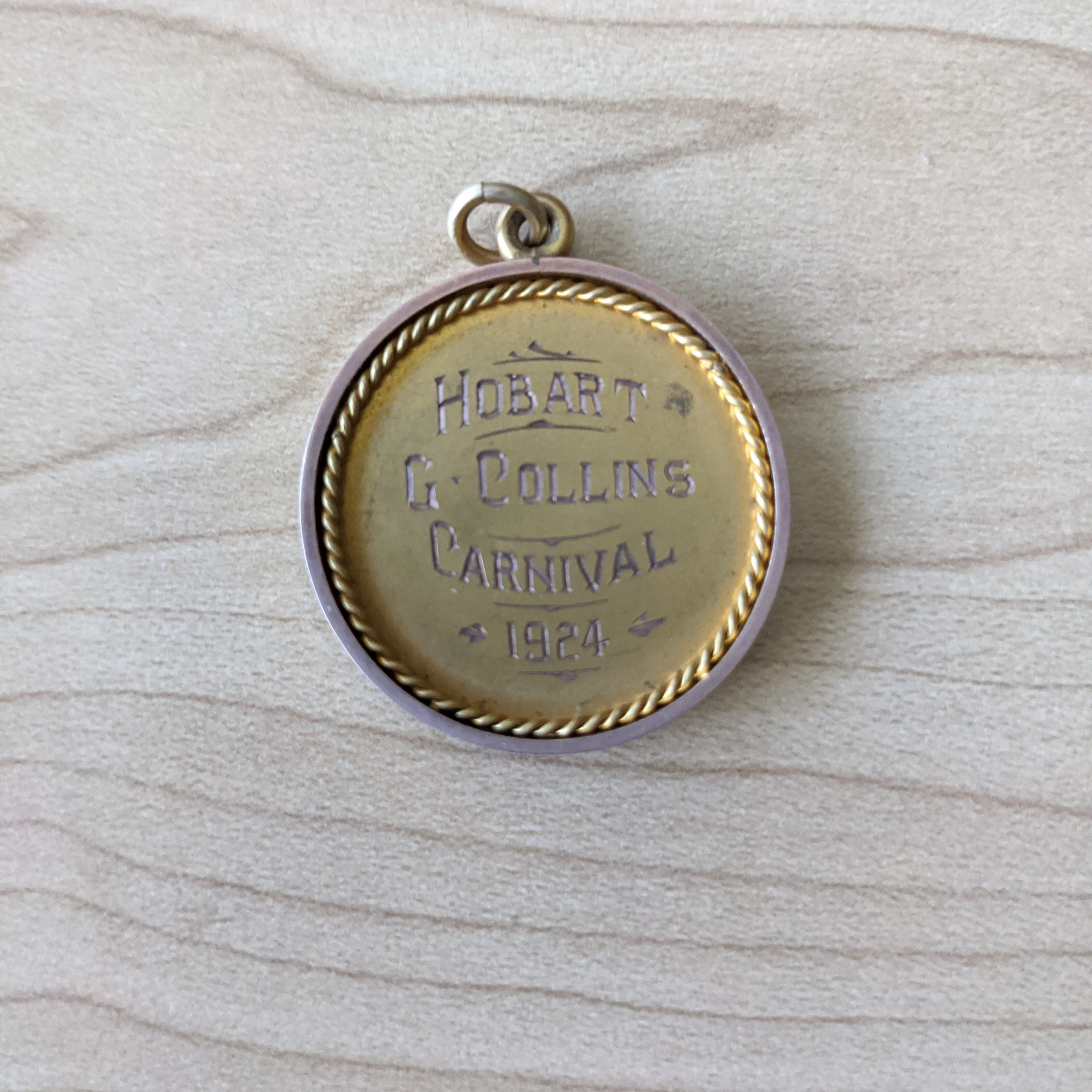 AFL VFL 1924 Hobart Carnival Gold Medal Awarded to Goldie Collins Fitzroy - Image 2